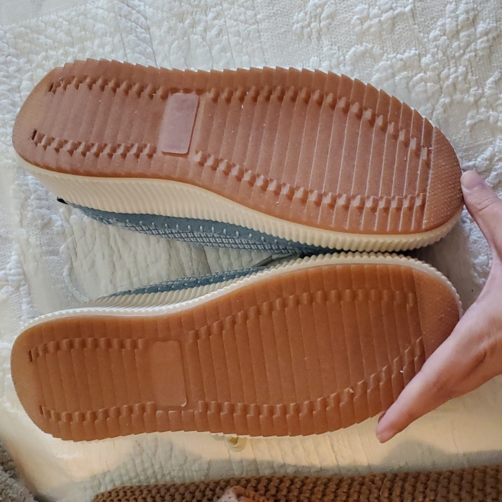 Nicole Miller Denim Sneakers NWOB - Picture 3 of 8
